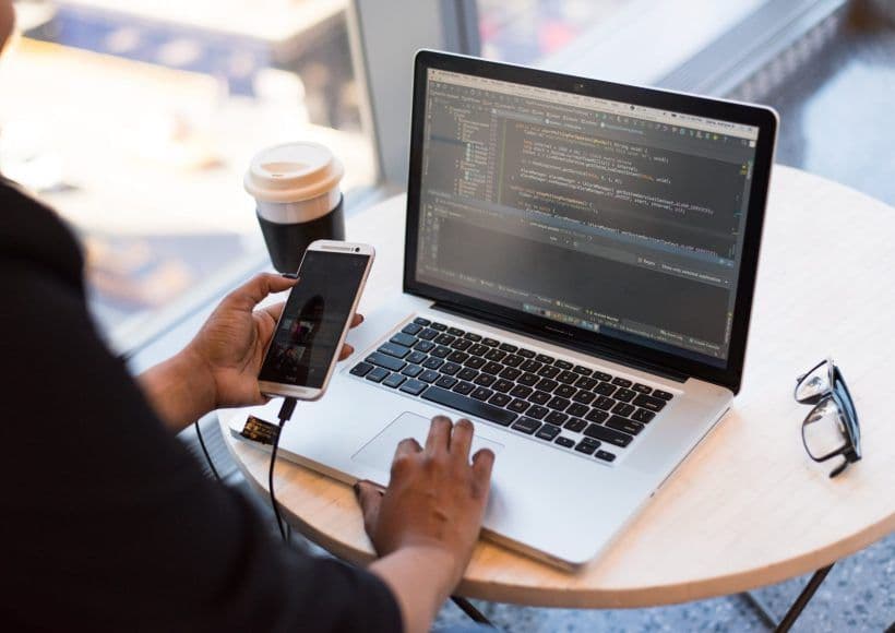 Chúng tôi chính thức cán mốc 100.000 người dùng và hành trình mới chỉ bắt đầu